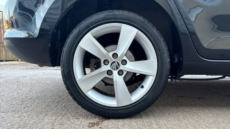 Skoda Rapid Spaceback 1.0 TSI 110 SE Tech 5dr Petrol Hatchback